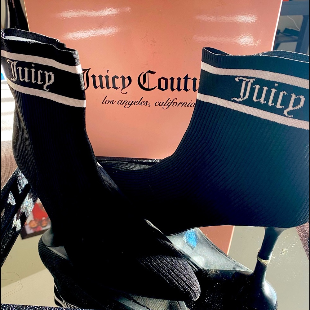 Juicy Couture 1 1/2 inch heel ankle boot
